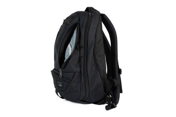 The Synik 22 in Black X-Pac® with a Northwest Sky 200 Halcyon interior.